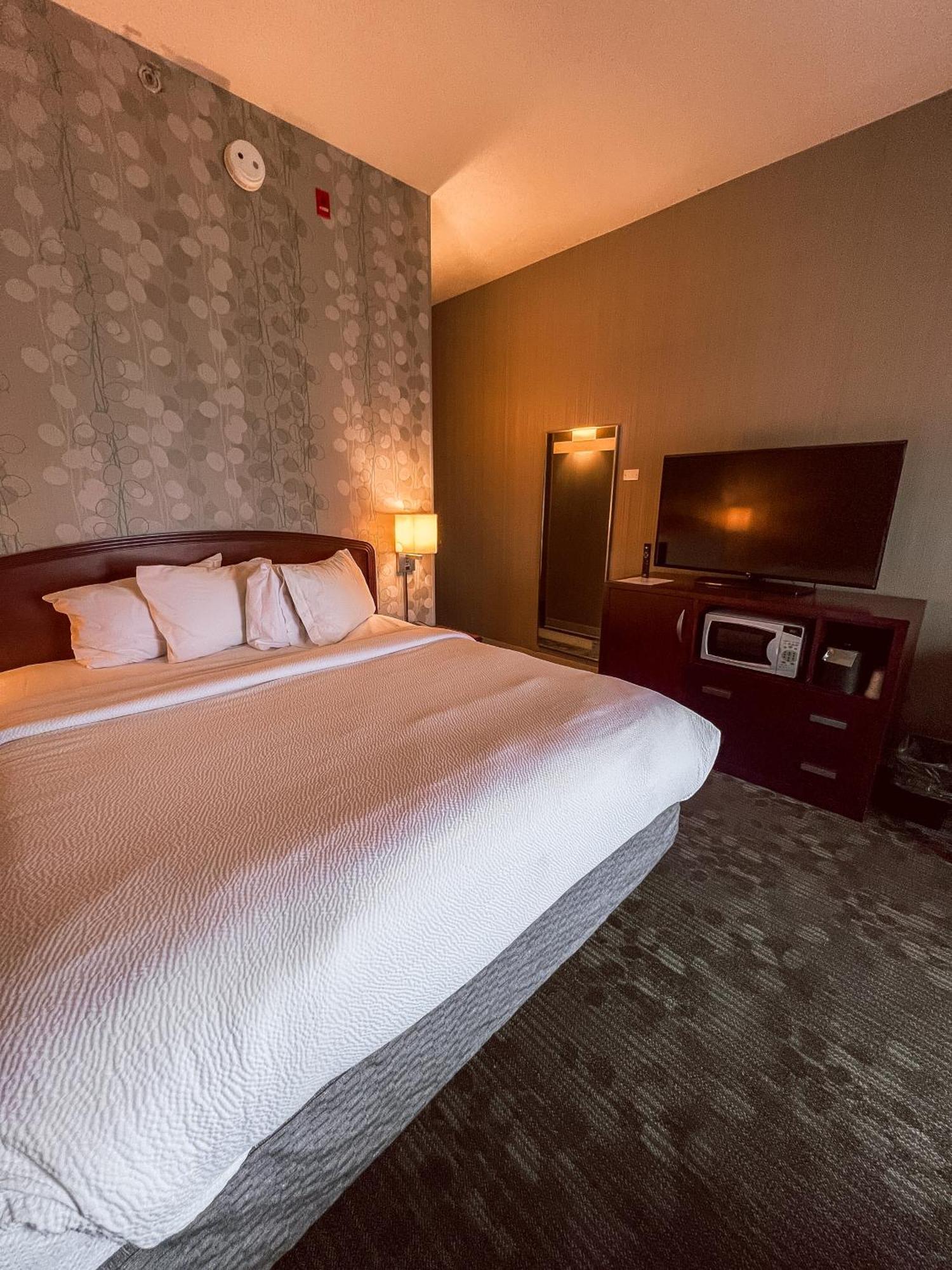 Country Inn & Suites By Radisson, Columbus-Edinburgh Kültér fotó